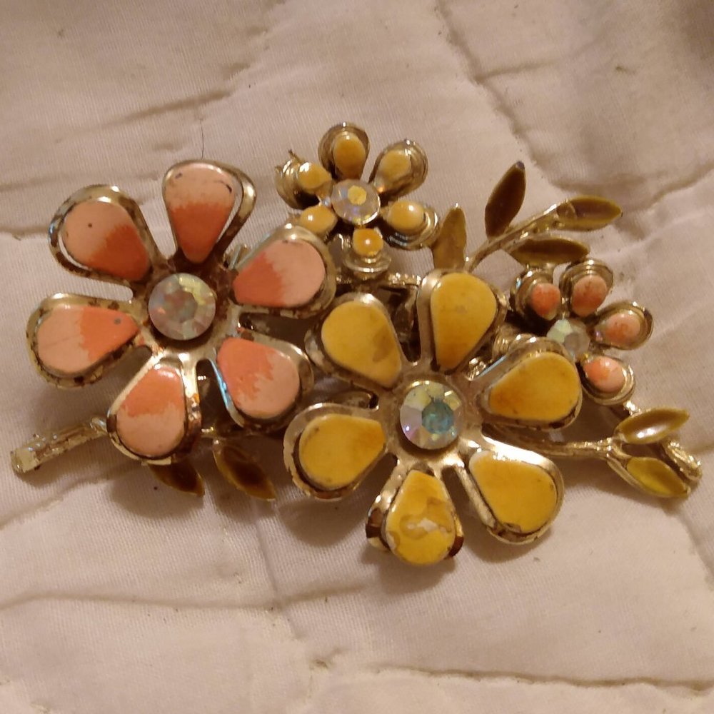 Vintage 50's Coro Brooch Pin Enamel Flowers Rhinestones
